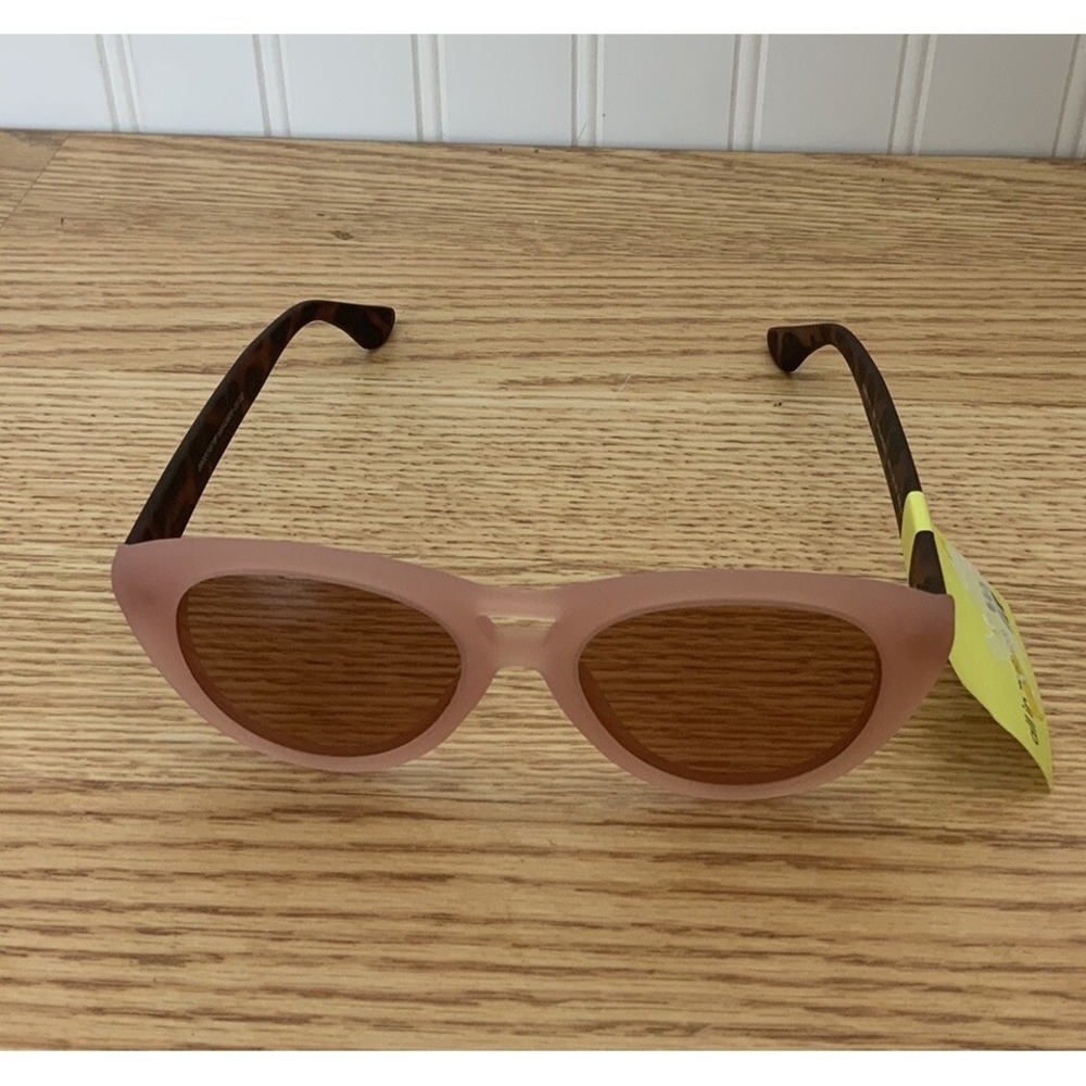 All In Motion Womens Pink Plastic Sunglasses - Picture 2 of 3
